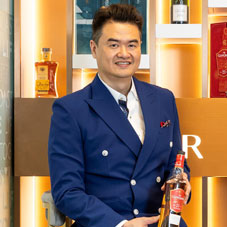   Alfred Cheung,   General Manager