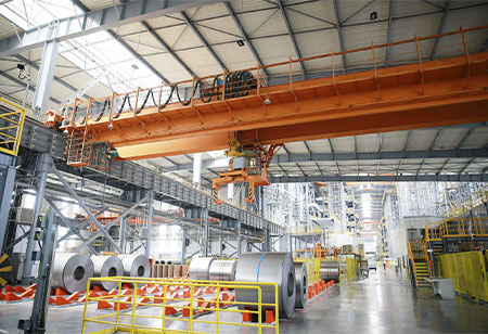 The Smart Crane Revolution: How Overhead Cranes Are Powering Business Growth in Asia