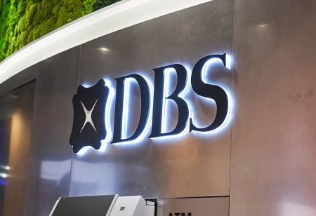 DBS Boosts Hong Kong Team by 25% Amid Surge in Business