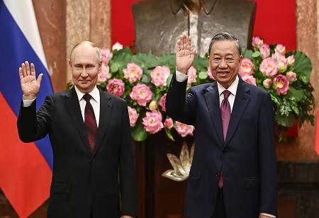 Putin Visits Vietnam to Boost Southeast Asia Relations Amid Isolation