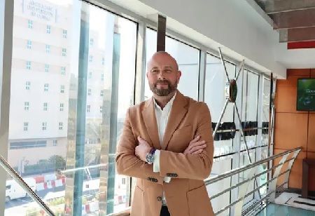 Stuart Birkwood Appointed Cluster GM for Radisson Blu & Park Inn Dubai